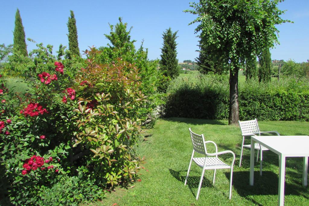 Borgo Delle More มอนติปุลเชียโน ภายนอก รูปภาพ