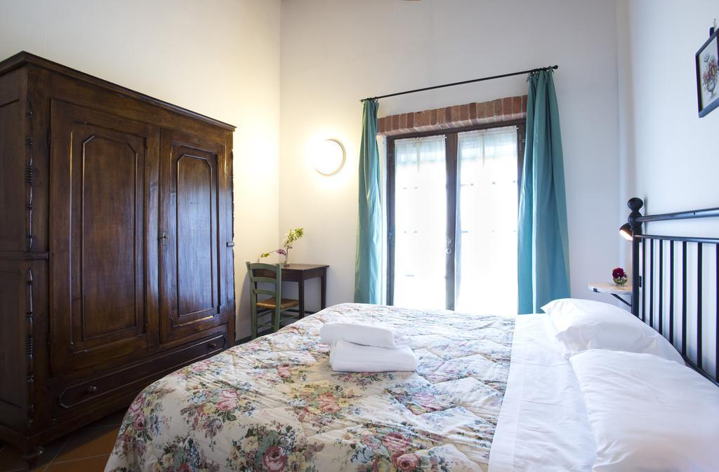 Borgo Delle More มอนติปุลเชียโน ภายนอก รูปภาพ