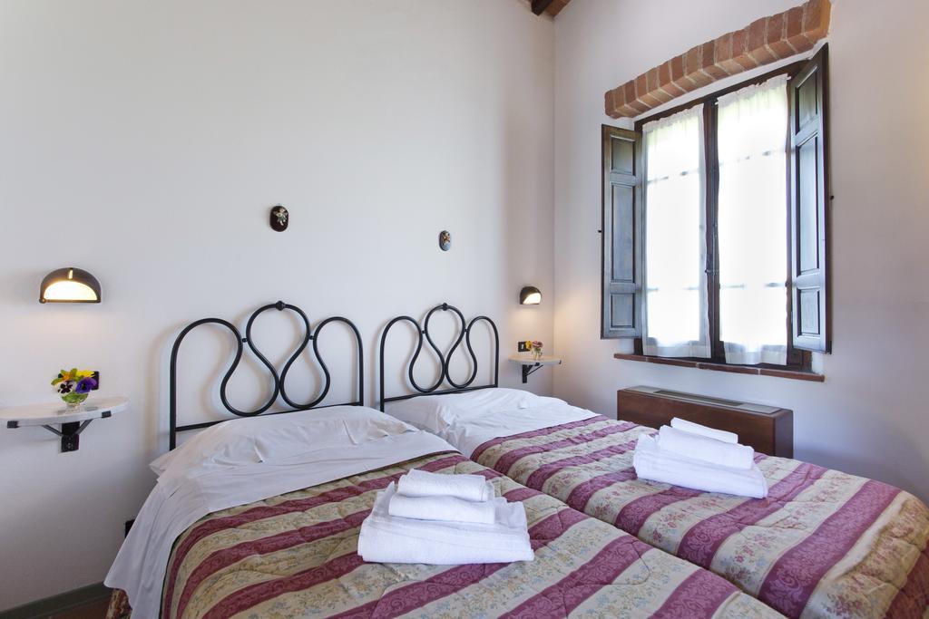 Borgo Delle More มอนติปุลเชียโน ภายนอก รูปภาพ