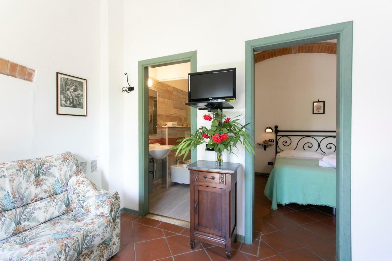 Borgo Delle More มอนติปุลเชียโน ภายนอก รูปภาพ